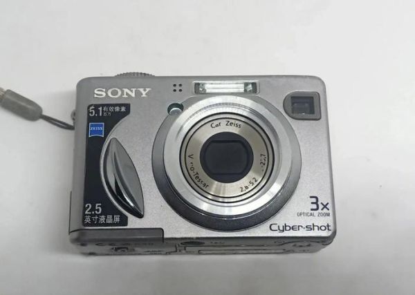 买数码相机多少钱（一般数码相机价格）