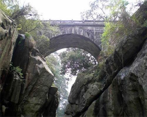 庐山风景区石桥（庐山的桥在哪）