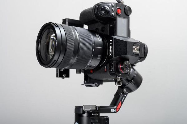 新相机发售多久后价格稳定（2021新相机）