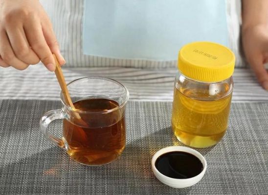 白醋泡蜂蜜使用方法（白醋蜂蜜的比例是多少）