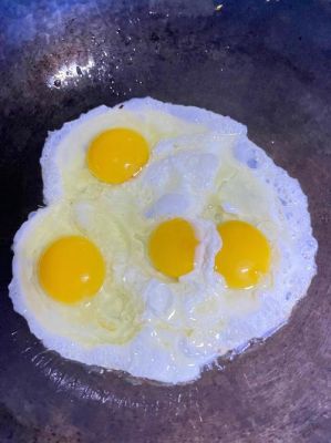 减肥早上可以吃煎荷包蛋吗（减肥早上能吃荷包蛋吗）